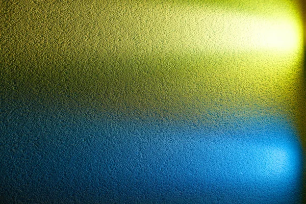 Unendo Due Raggi Luminosi Giallo Blu — Foto Stock