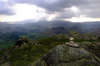 Zirve kaya taşları