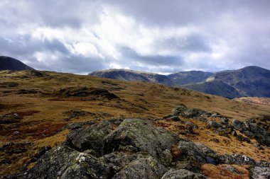 güneş ışığı fells üzerinde