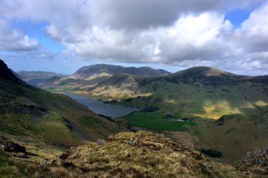 Buttermere ve onun fells