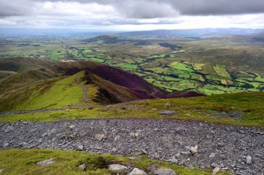 Footpaht ölçekler üzerine düştü