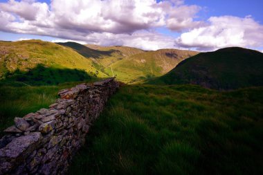 Hayeswater Gill üzerinde güneş ışığı