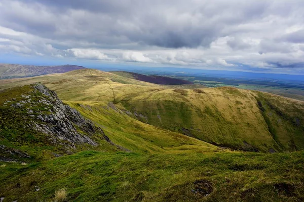 Sunlight on the Northern Fells — Free Stock Photo