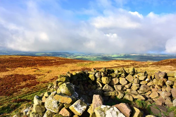 Solway Firth üzerinde alçak bulutlar