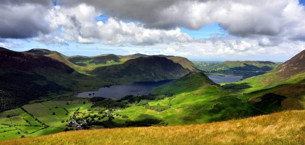 Cummock water and its fells — Stock Photo, Image