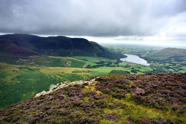 Loweswater and fells from Melbreak — Free Stock Photo