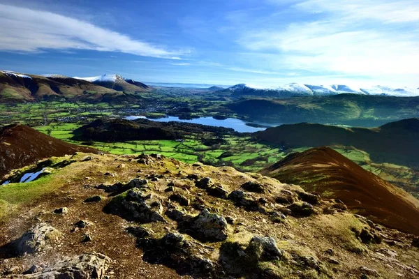 Neve nas montanhas em torno de Keswick — Fotografia de Stock