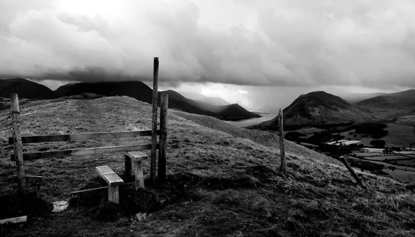 Track to the stile on Darling Fell — Stock Photo, Image
