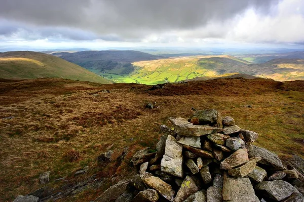 Cairn on Grey Crag — Stock Photo, Image