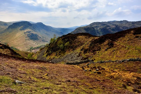 Światło słoneczne na Eagle Crag — Zdjęcie stockowe