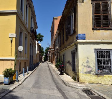 Atina 'da Boş Bir Sokak