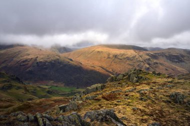 Yüksek Scawdel 'de kış güneşi