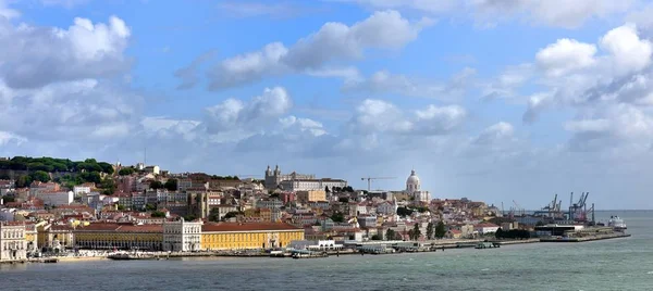 Lissabon Portugal April 2019 Churchs Och Kryssningsterminalen Lissabon — Stockfoto