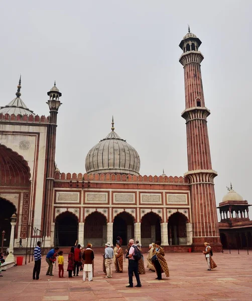 Delhi India 7Th November 2019 Tourists Grounds Jama Masjid Mosque — Stockfoto