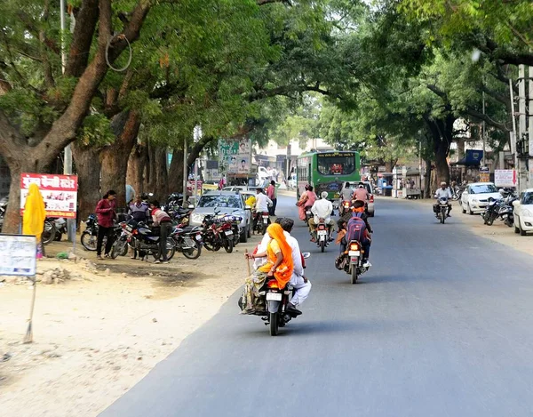 Ranthambhore Indie Listopadu 2019 Rušná Silnice Plná Motocyklů — Stock fotografie
