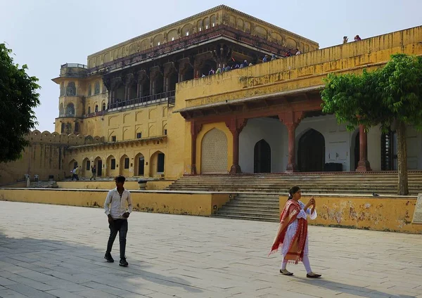 Jaipur India November 2019 Toeristen Genieten Van Het Amber Fort — Stockfoto