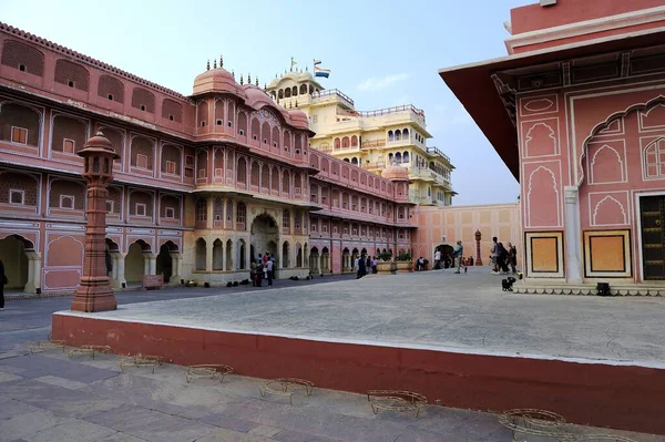 Jaipur Índia Novembro 2019 Turistas Elogiando Palácio Cidade Jaipur — Fotografia de Stock