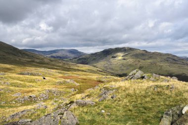 Orta Düşüşün yamaçlarında güneş ışığı