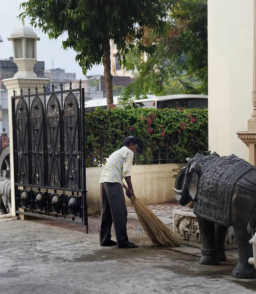 Jaipur Indie Listopadu 2019 Zametání Vchodu Budovy — Stock fotografie