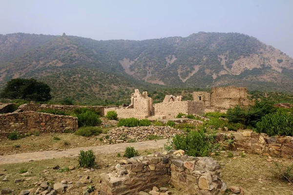 Vanaasherya Inde Novembre 2019 Fort Ruiné Bhan Garh — Photo