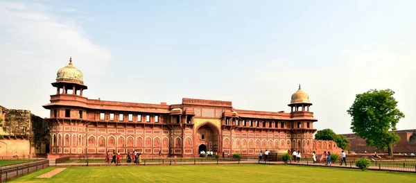 Agra Ινδία Νοεμβρίου 2019 Toursits Red Fort Internal Building — Φωτογραφία Αρχείου