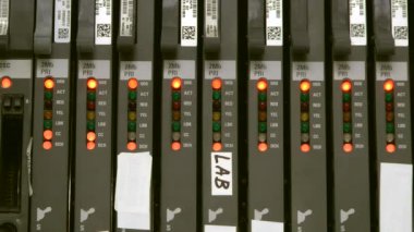 PBX yükleme geçiş, renkli LED yanıp