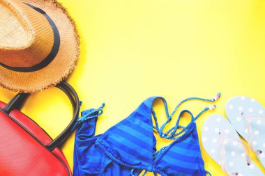 Kopya alanı Sarı zemin üzerine yaz koleksiyonunun düz yatıyordu