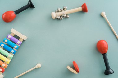 müzik aletleri koleksiyonu