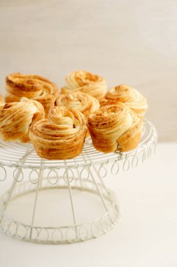 Taze pişmiş cruffins