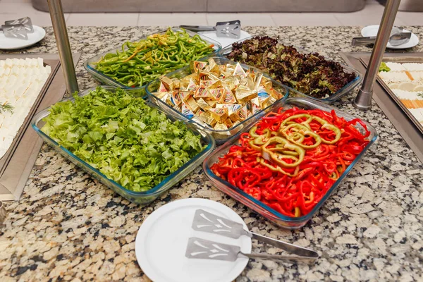 Kase taze salata ve biber ile