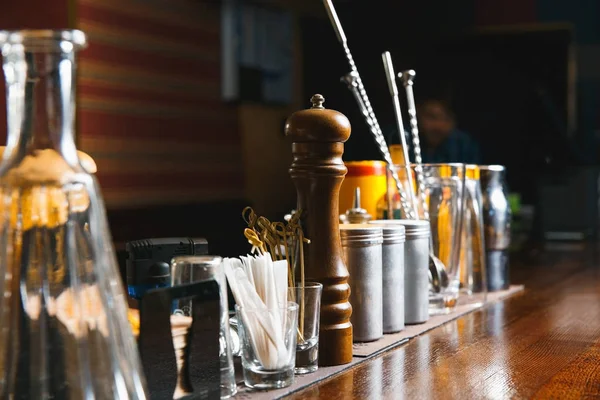 Barman tools op balk — Stockfoto