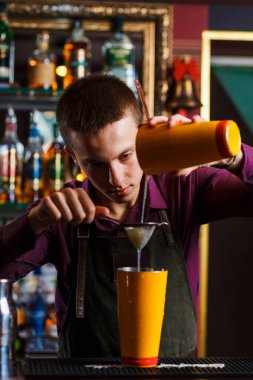 Barmen drenaj kokteyl