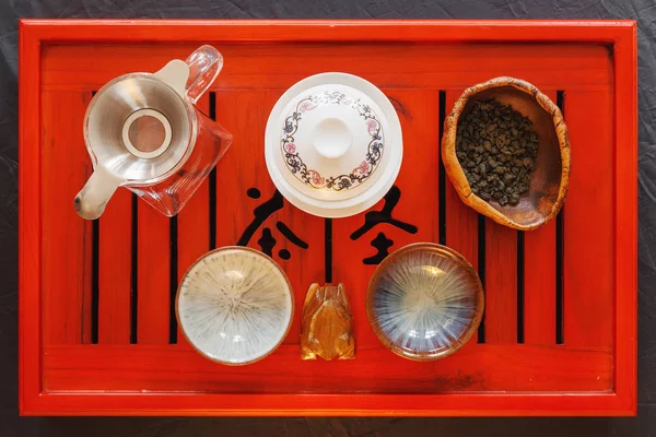 The process of brewing tea at the tea ceremony. — Stock Photo, Image