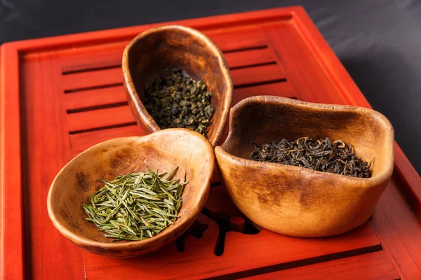 Conjunto de tres tipos de té en chahe —  Fotos de Stock