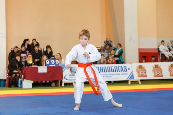 Kata championship in the championship among juniors of the Grodno region Kyokushin karate — Stock Photo, Image