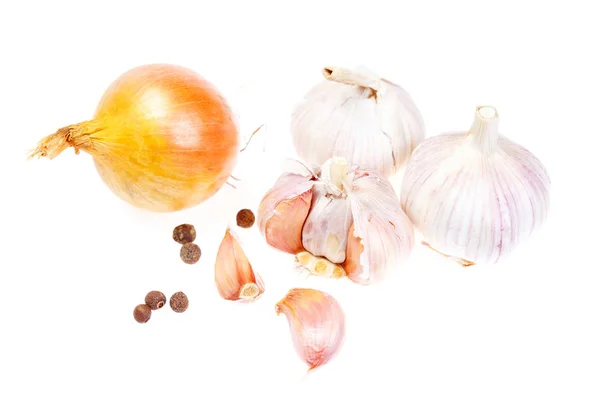 Composition with onion, garlic and spices isolated on white background. — Stock Photo, Image