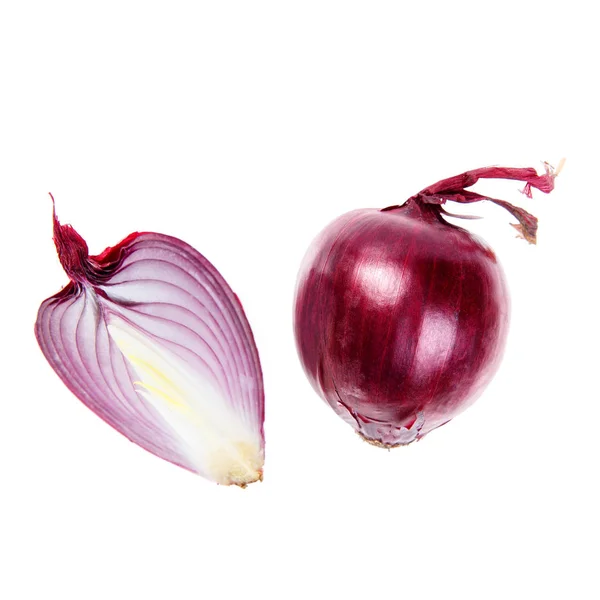 Arrangement of whole and chopped red onions — Stock Photo, Image