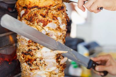 Shawarma et kesilmiş