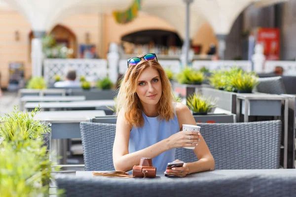 Portrait of beautiful caucasian woman — Stock Photo, Image