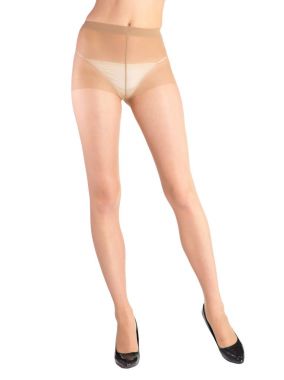 Vücut renkli tayt giymiş düzgün kadın bacakları