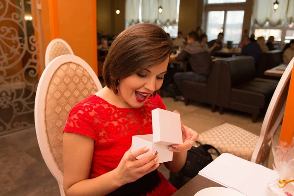 Surprised happy woman — Stock Photo, Image