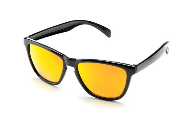 Klasyczne Czarne Okulary Przeciwsłoneczne Pomarańczowymi Soczewkami Lustrzanymi Białym Tle — Zdjęcie stockowe