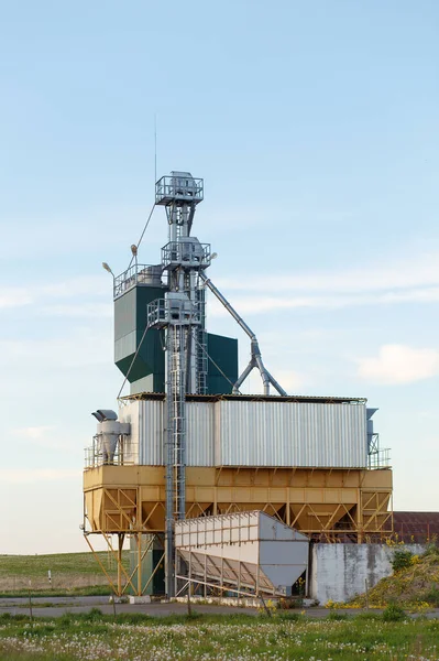 Stationary Continuous Flow Grain Dryer Designed Dry Grain Similar Free — Stock Photo, Image