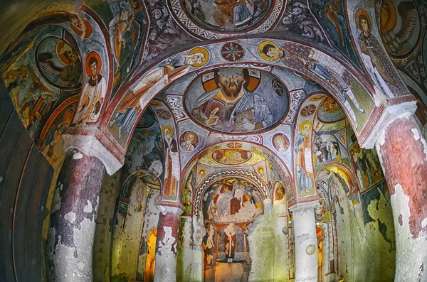 Pared de frescos en la Iglesia de Apple (Elmali Kilise), Museo Goreme al aire libre — Foto de Stock