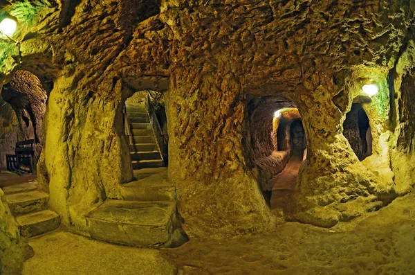 Cueva Derinkuyu ciudad subterránea, Capadocia, Turquía —  Fotos de Stock