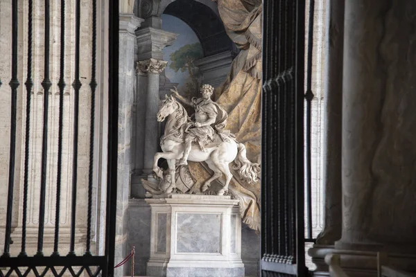 Equestrian Monument Charlemagne Agostino Cornacchini 1725 Basilica San Pietro Vatican — Stock Photo, Image