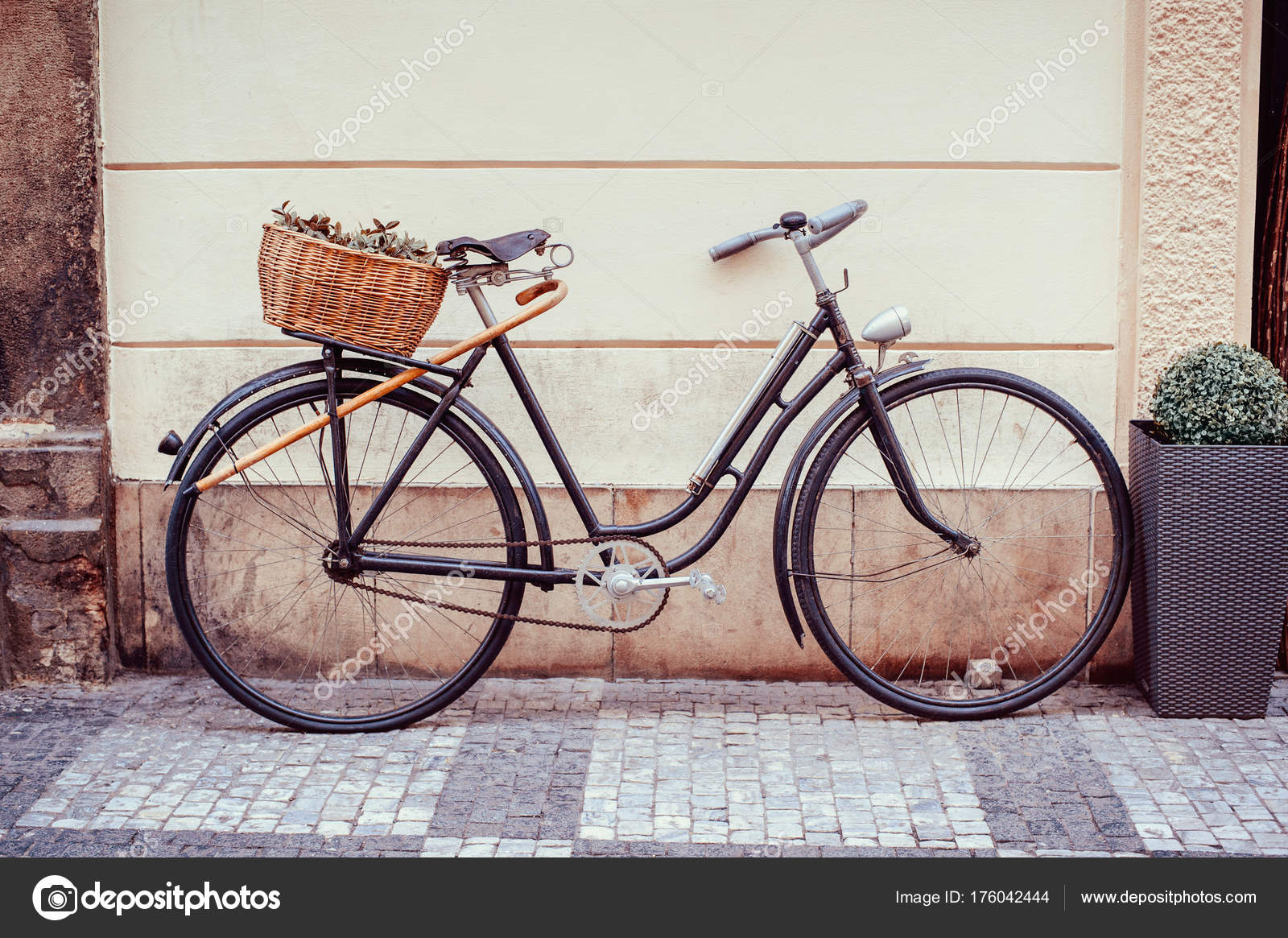baskets for the back of a bicycle