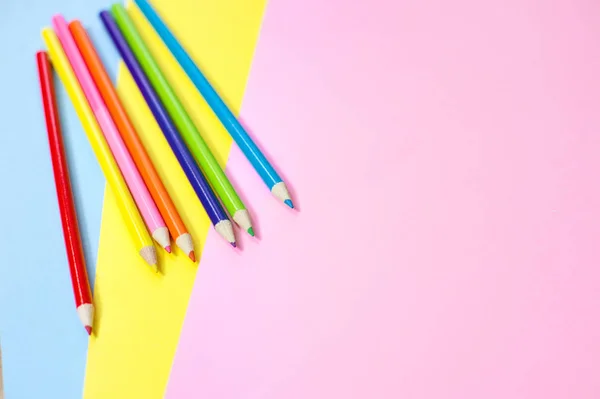 流行艺术彩色铅笔背景 — 图库照片