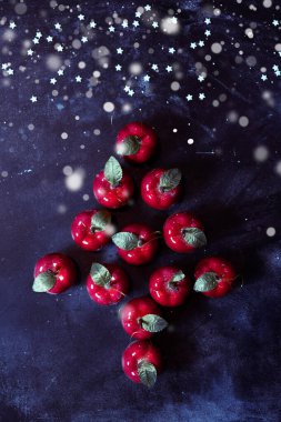 Kırmızı elma arkaplanlı Noel arkaplanı