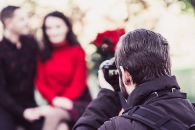 Sahne arkasında birkaç çekim yaptık. Fotoğrafçı iş başında